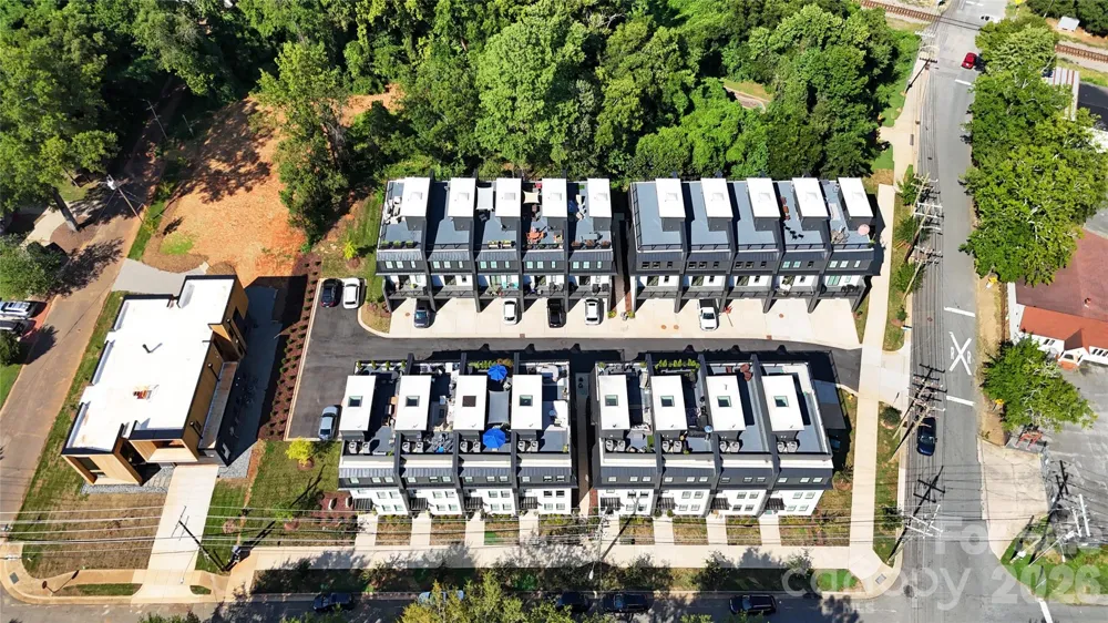 2516 Park Rose Lane #15 Charlotte, NC 28204