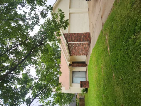11125 E 17 PLACE