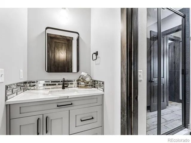 2355 Sugarloaf Road Berthoud, CO 80513