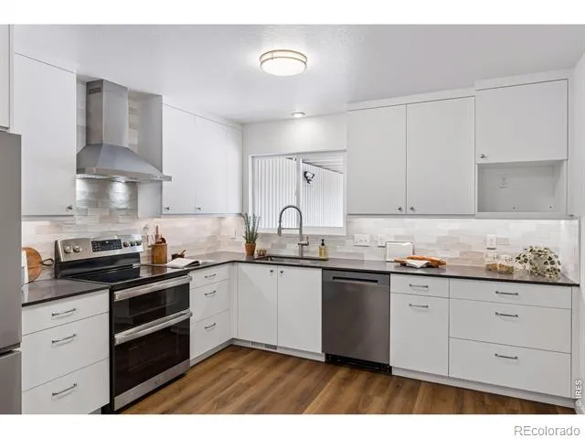 1494 Greenbriar Boulevard Boulder, CO 80305