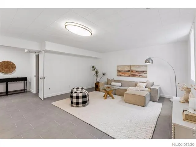 1494 Greenbriar Boulevard Boulder, CO 80305