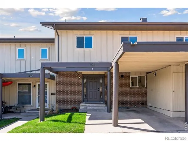 1494 Greenbriar Boulevard Boulder, CO 80305