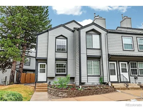 1939 Newland Court