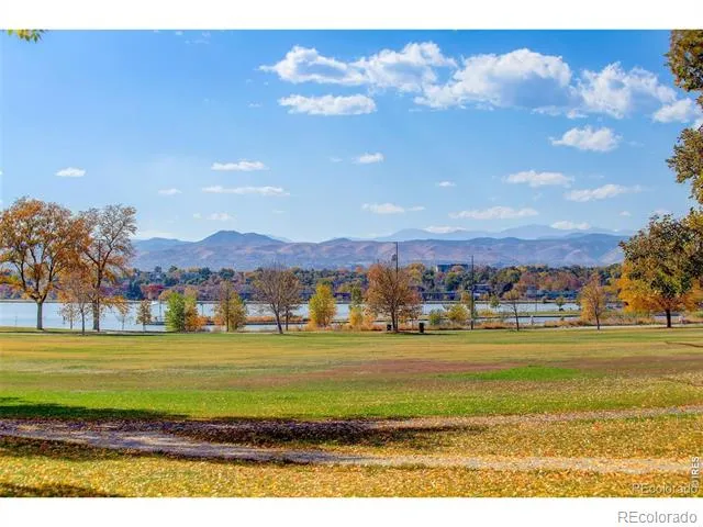 1939 Newland Court Lakewood, CO 80214