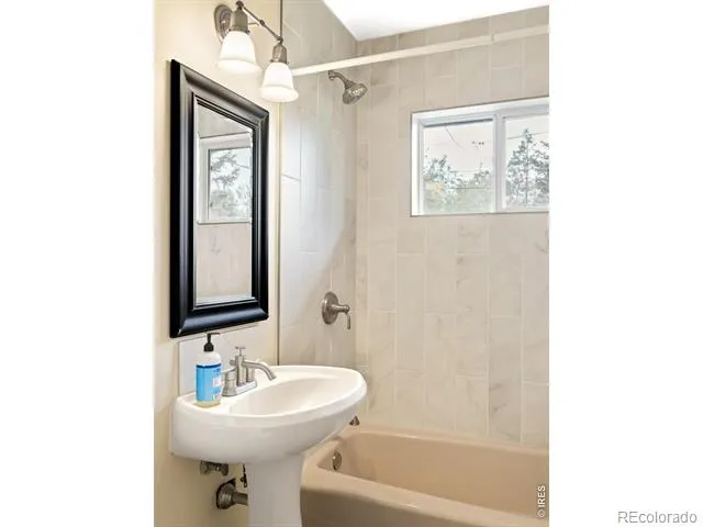219 29th Street Boulder, CO 80305