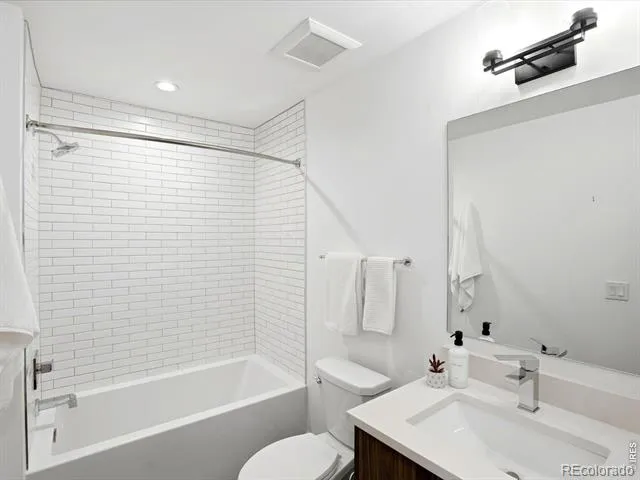 2473 Walnut Street Boulder, CO 80302