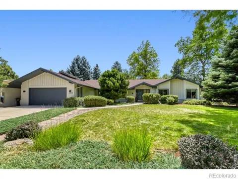 3880 Chippewa Drive