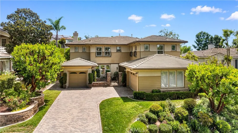 26 Remington Aliso Viejo, CA 92656