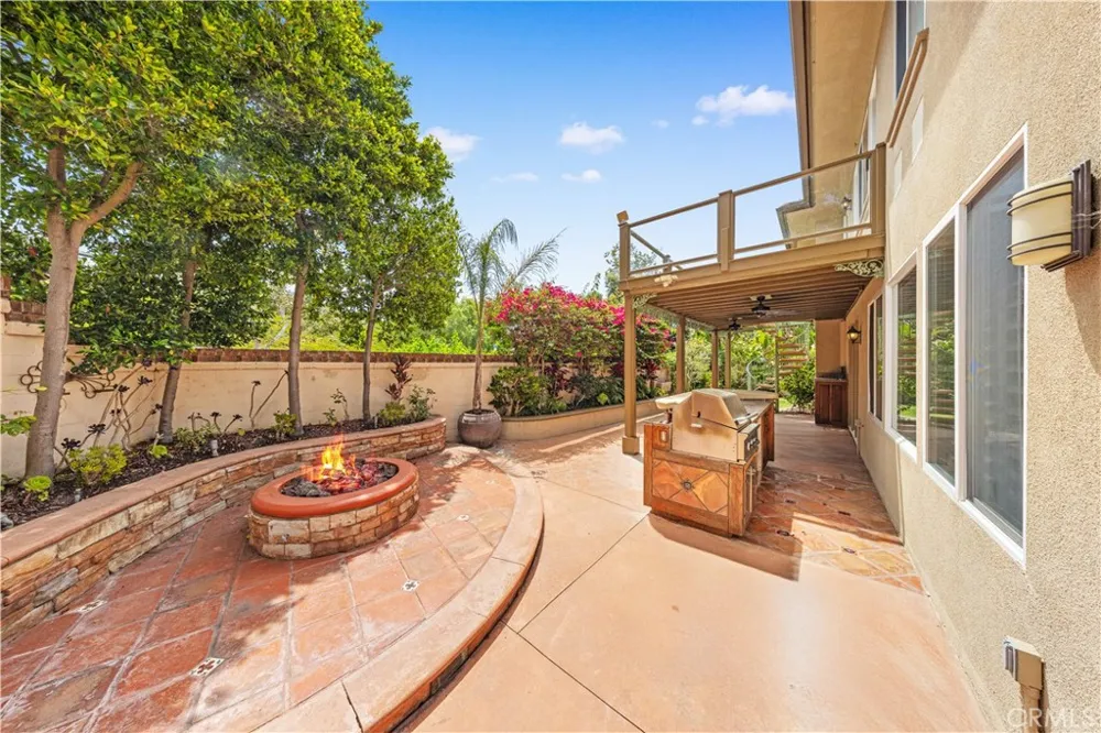 26 Remington Aliso Viejo, CA 92656