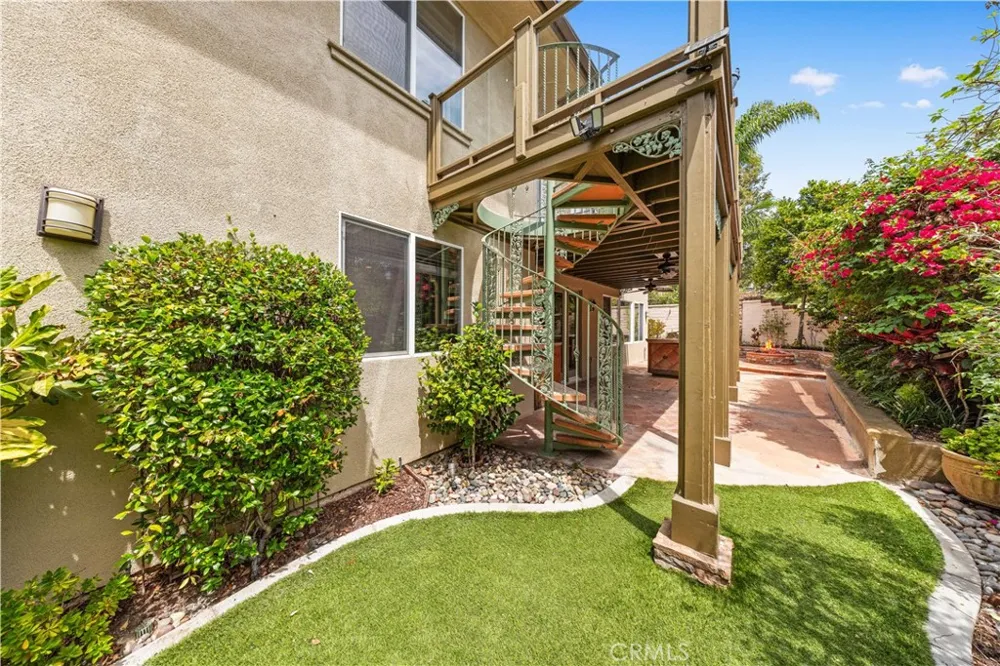 26 Remington Aliso Viejo, CA 92656