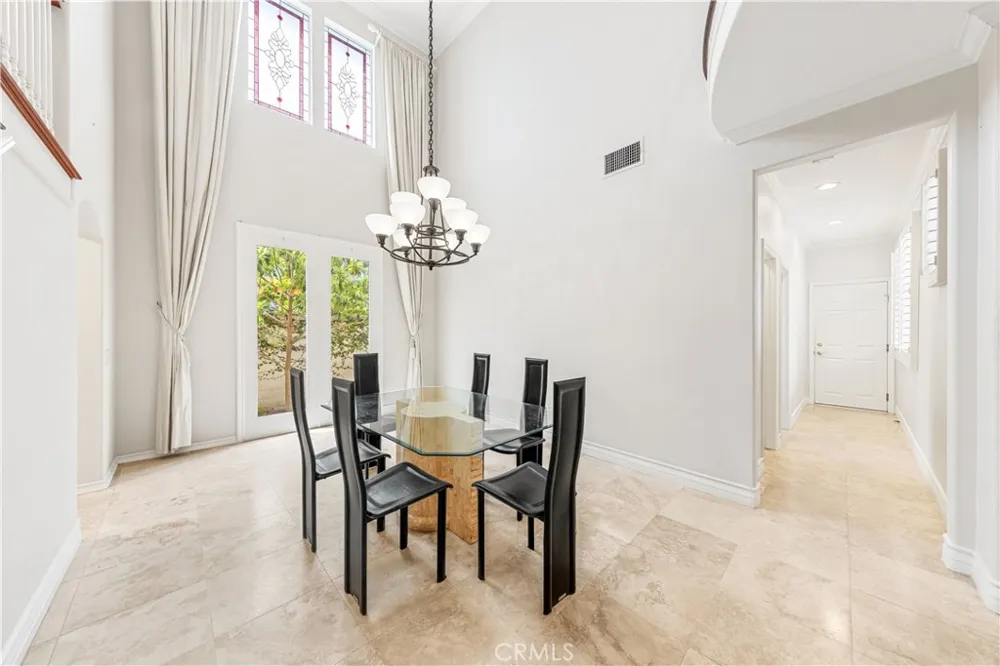 26 Remington Aliso Viejo, CA 92656