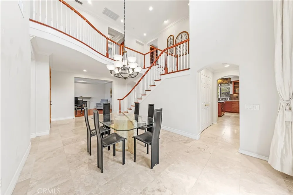 26 Remington Aliso Viejo, CA 92656