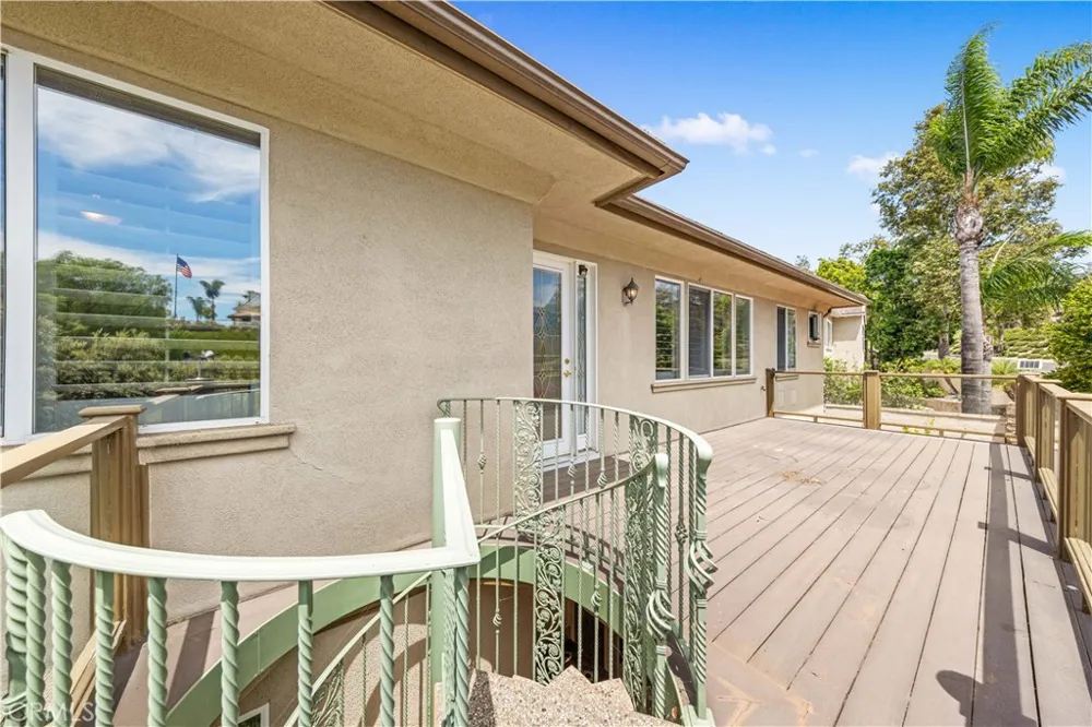 26 Remington Aliso Viejo, CA 92656