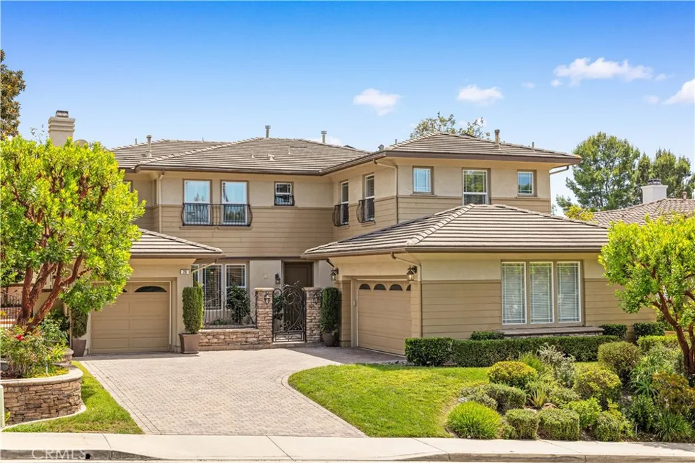 26 Remington Aliso Viejo, CA 92656