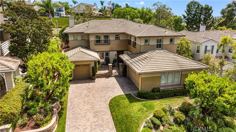 26 Remington Aliso Viejo, CA 92656