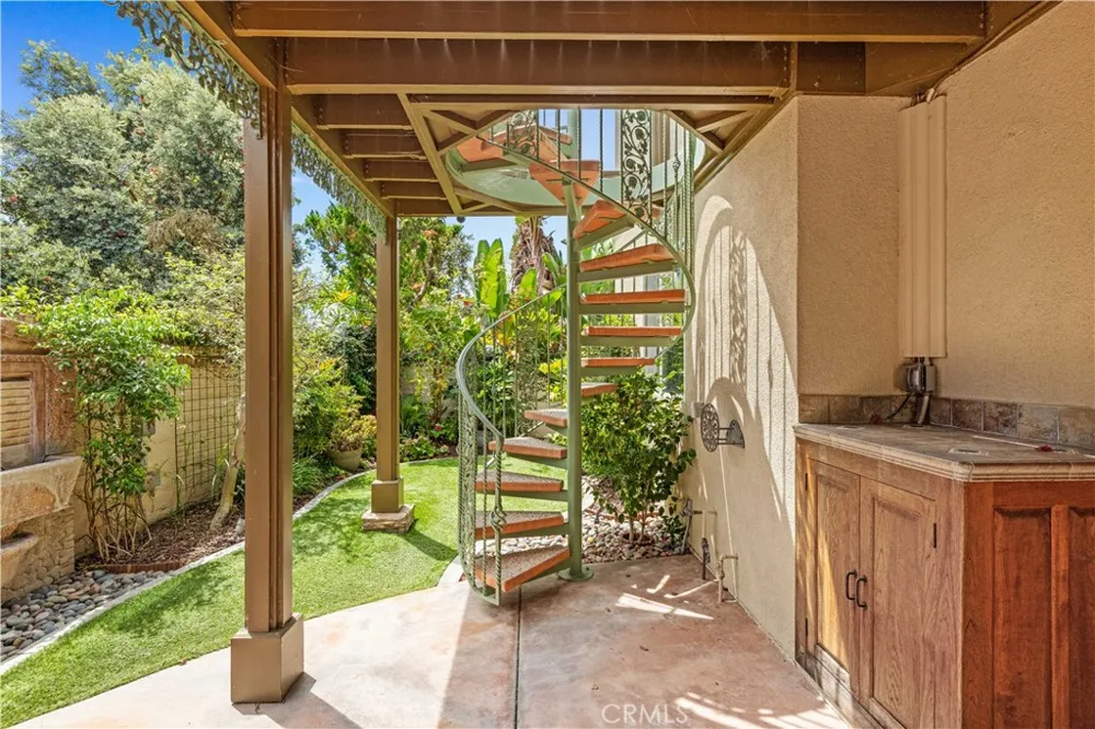 26 Remington Aliso Viejo, CA 92656