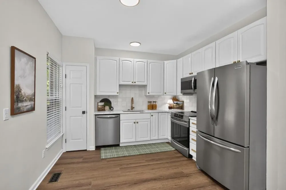 640 Huffine Manor Cir Franklin, TN 37067