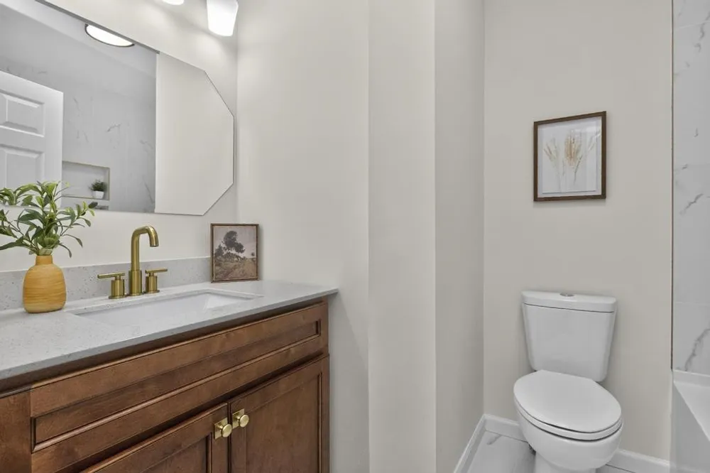 640 Huffine Manor Cir Franklin, TN 37067