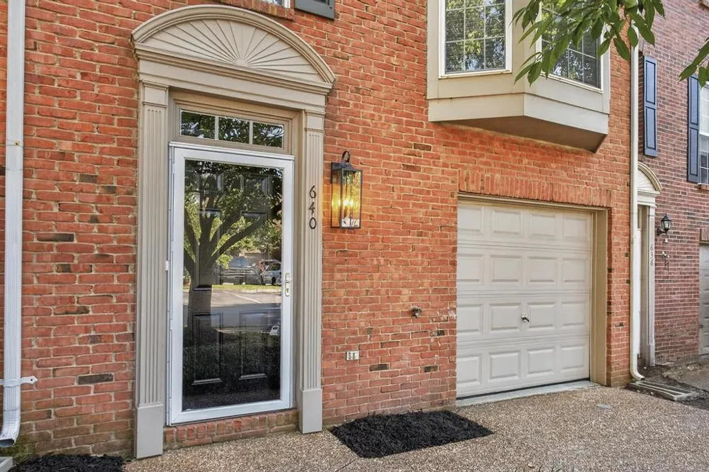 640 Huffine Manor Cir Franklin, TN 37067