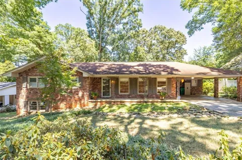 2315 Lavista Woods Drive Drive