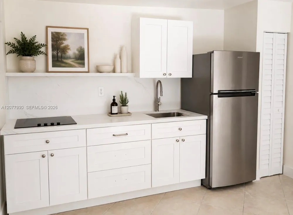 2740 SW 4th ST #REAR Miami, FL 33135