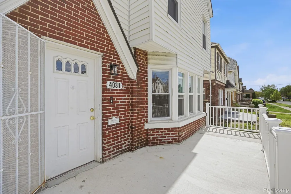4031 Pasadena Street Detroit City, MI 48238