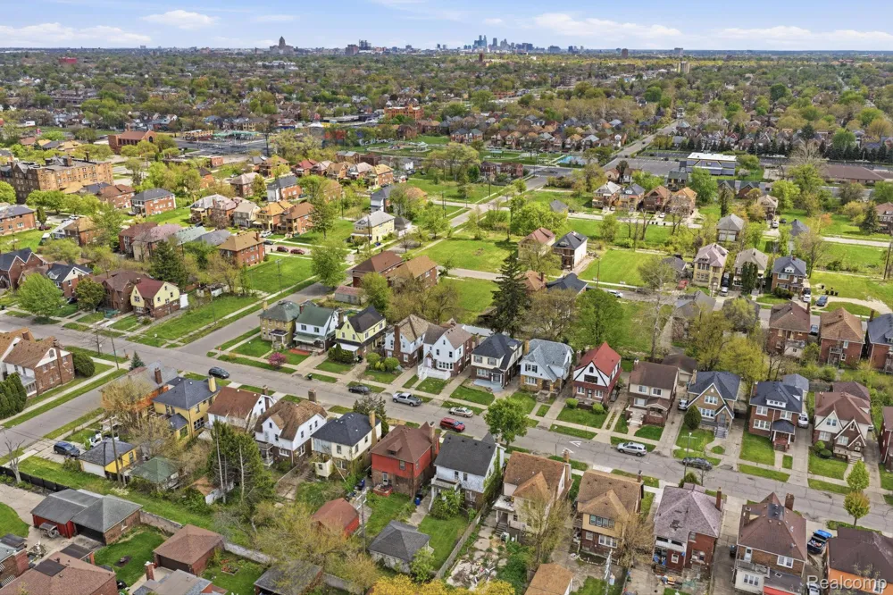 4031 Pasadena Street Detroit City, MI 48238