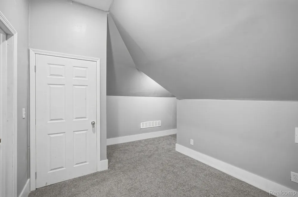 4031 Pasadena Street Detroit City, MI 48238
