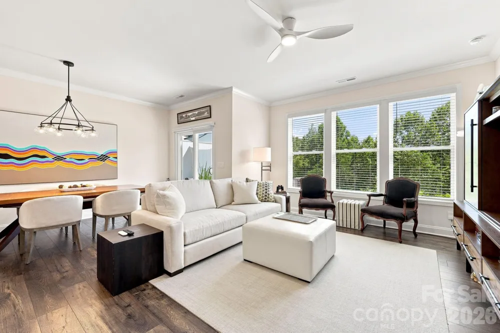 198 Creekview Road Hendersonville, NC 28792