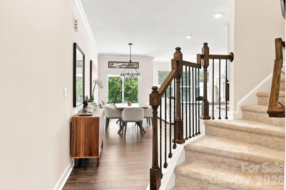 198 Creekview Road Hendersonville, NC 28792