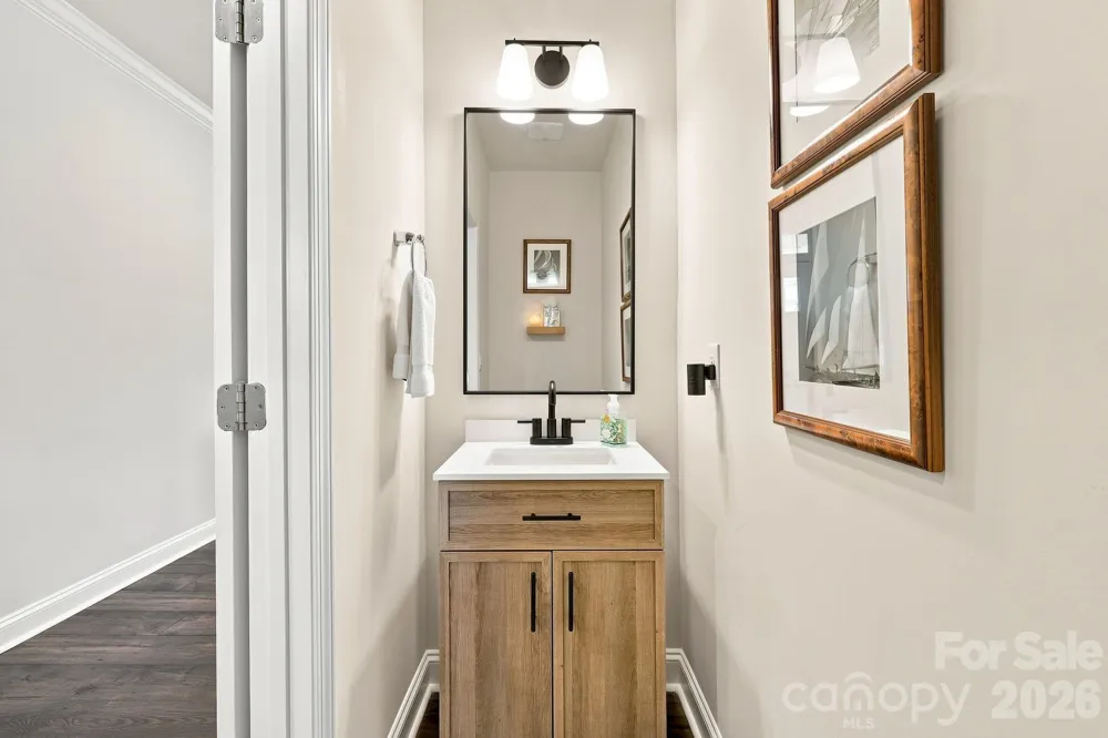 198 Creekview Road Hendersonville, NC 28792