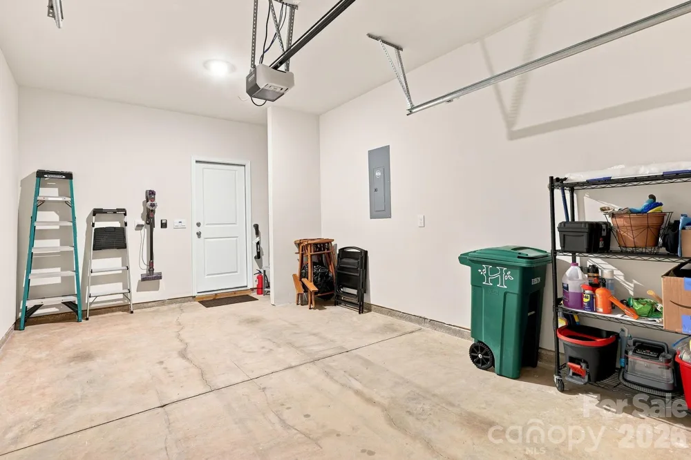 198 Creekview Road Hendersonville, NC 28792