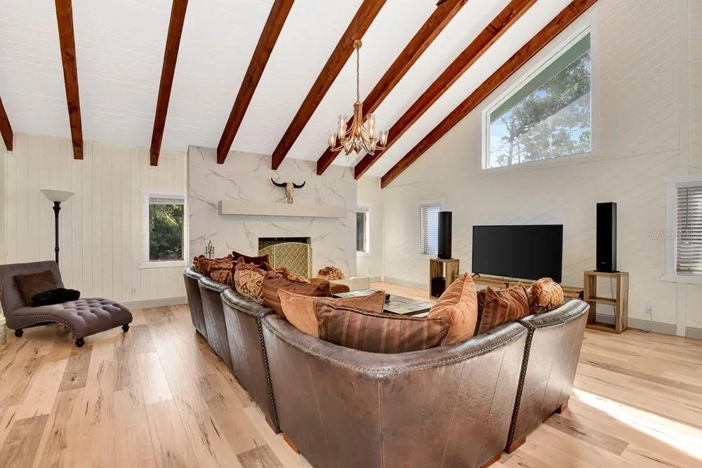 213 RIVERBEND ROAD Ormond Beach, FL 32174