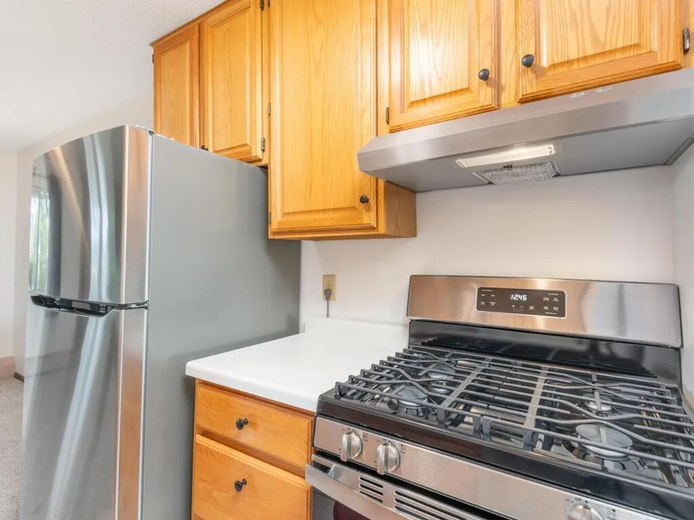 4101 Parklawn Avenue #130 Edina, MN 55435