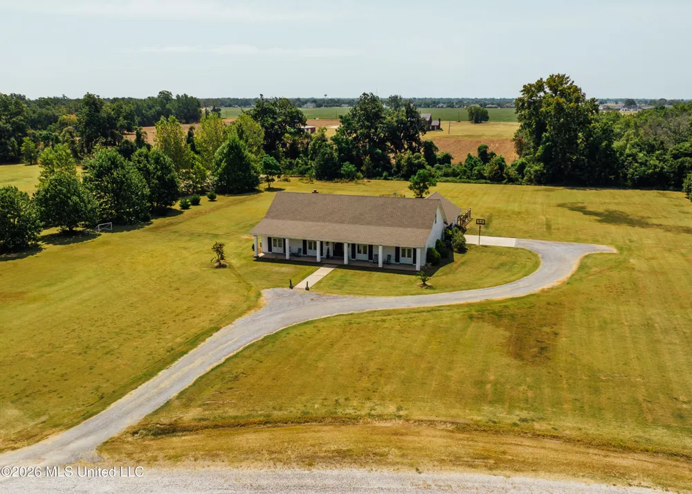 38 Tiser Drive Cleveland, MS 38732