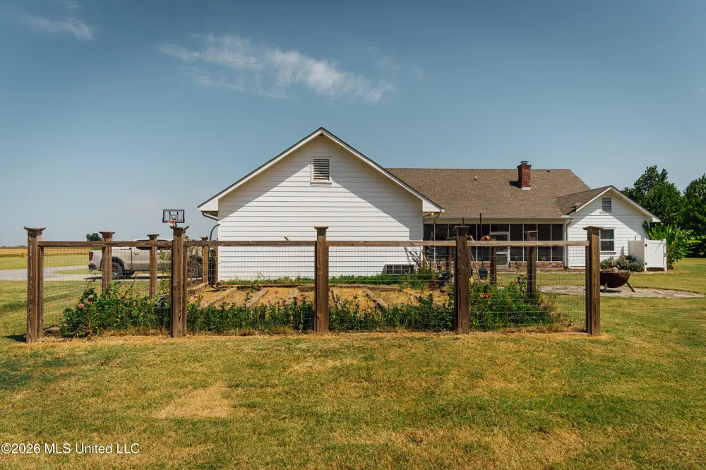 38 Tiser Drive Cleveland, MS 38732