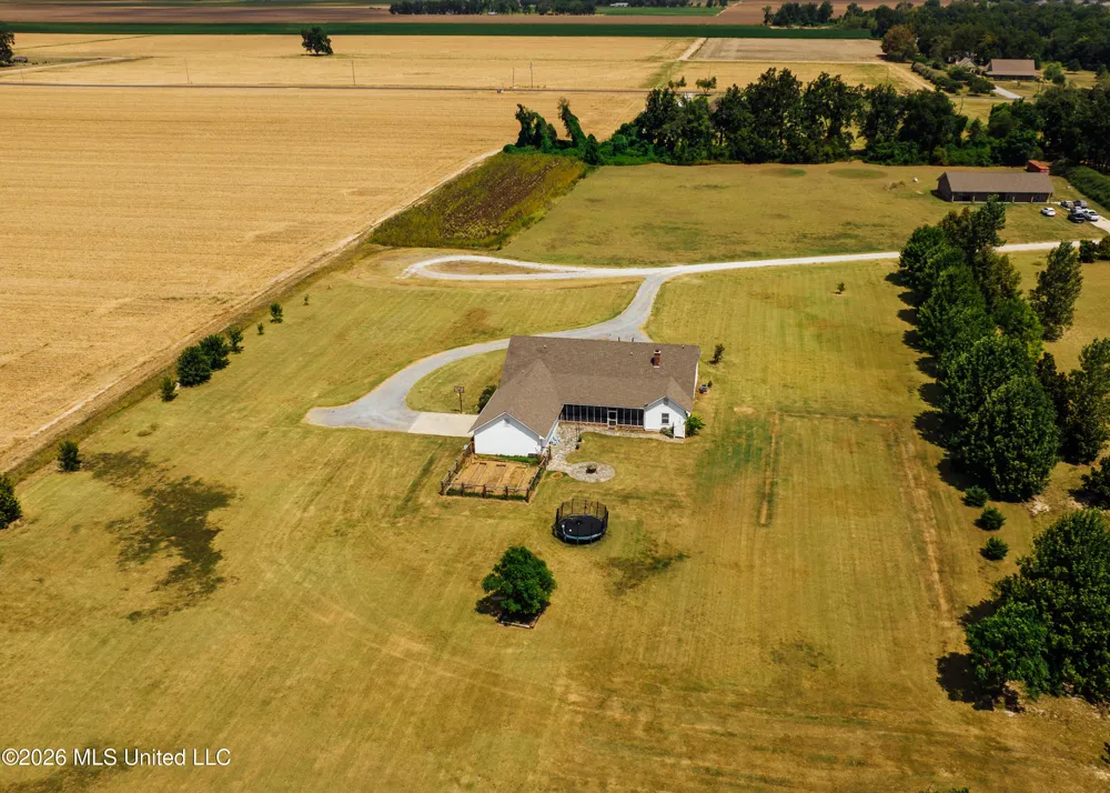 38 Tiser Drive Cleveland, MS 38732