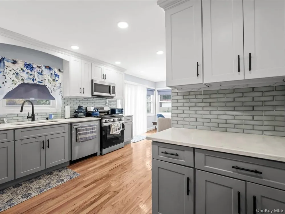 596 Terrace Place Baldwin, NY 11510