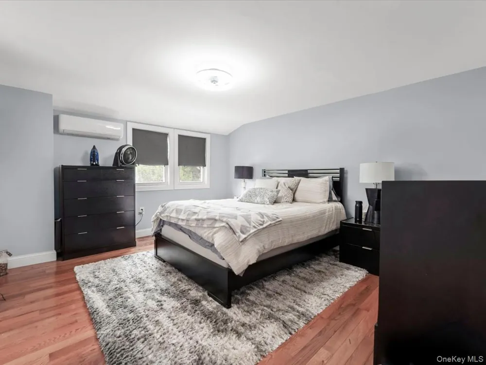 596 Terrace Place Baldwin, NY 11510