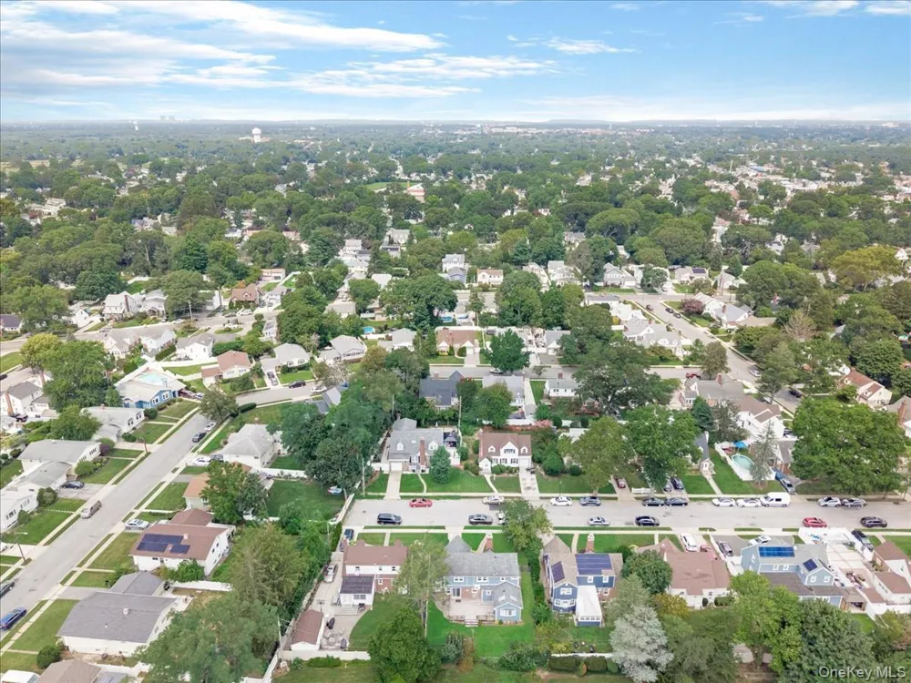596 Terrace Place Baldwin, NY 11510