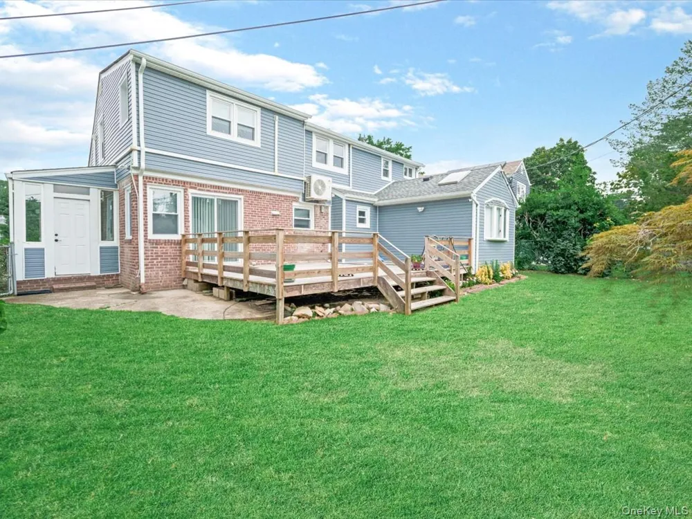 596 Terrace Place Baldwin, NY 11510