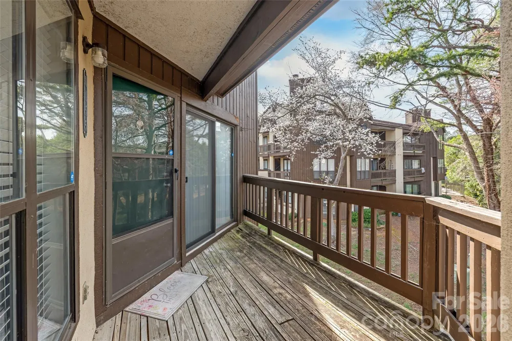8155 Cedar Glen Drive Charlotte, NC 28212