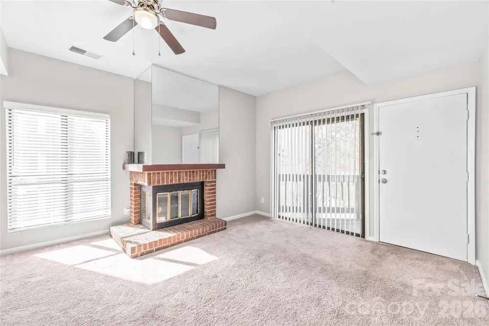 8155 Cedar Glen Drive Charlotte, NC 28212