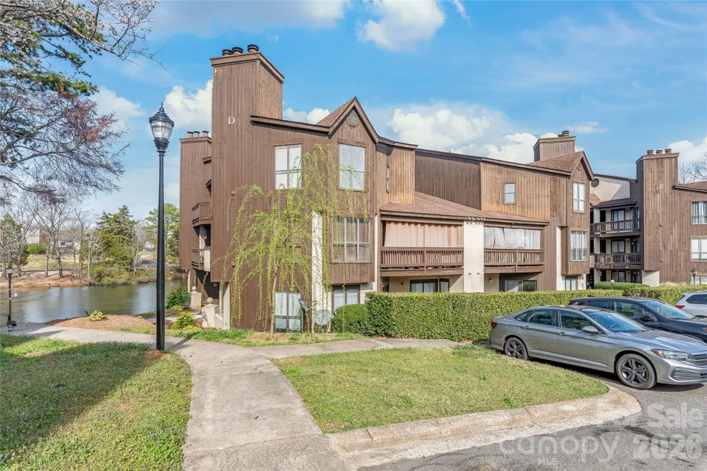 8155 Cedar Glen Drive Charlotte, NC 28212