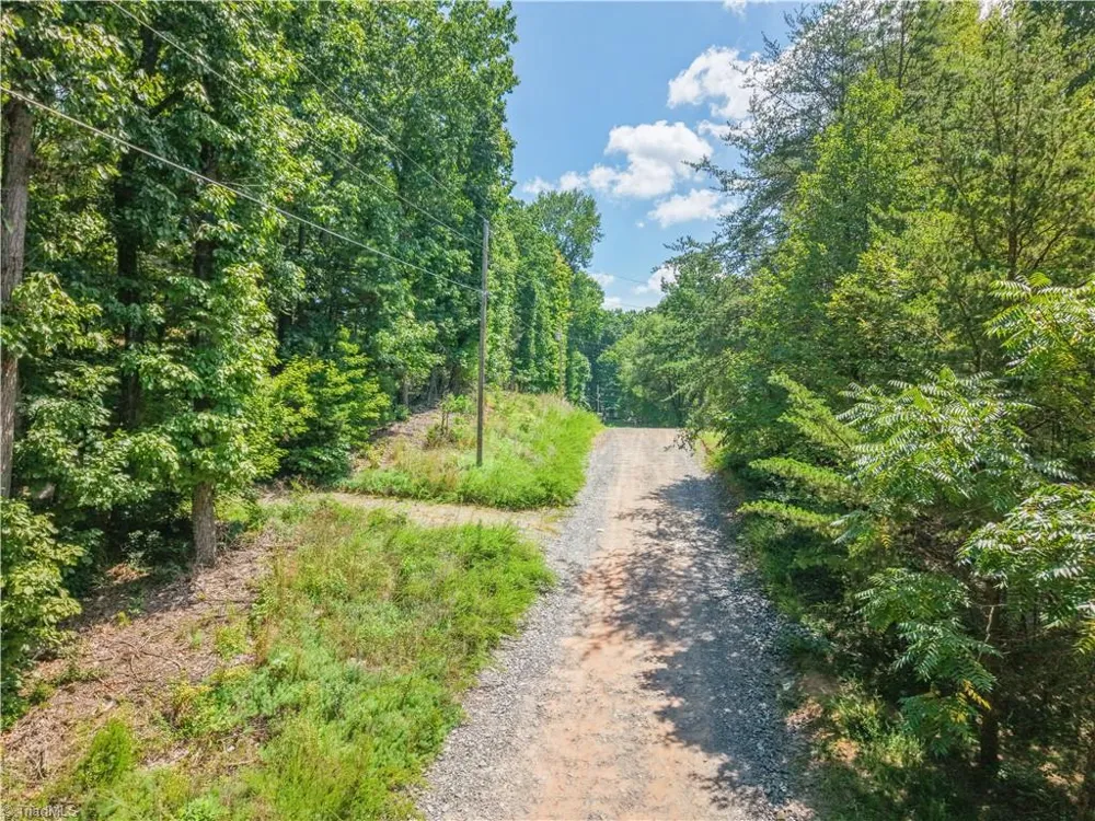 185 Boaz Lane Mount Airy, NC 27030
