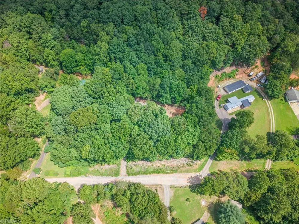 185 Boaz Lane Mount Airy, NC 27030
