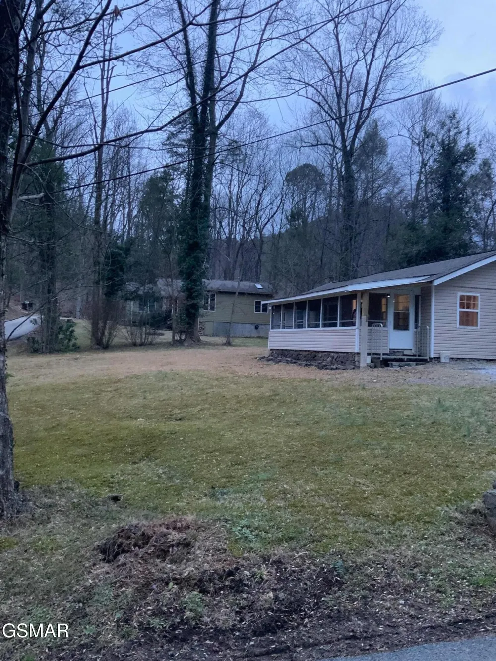 517 Laurel Avenue Gatlinburg, TN 37738