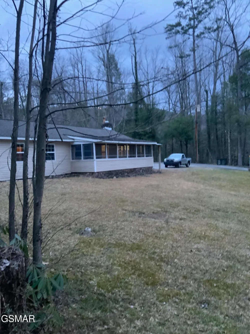 517 Laurel Avenue Gatlinburg, TN 37738