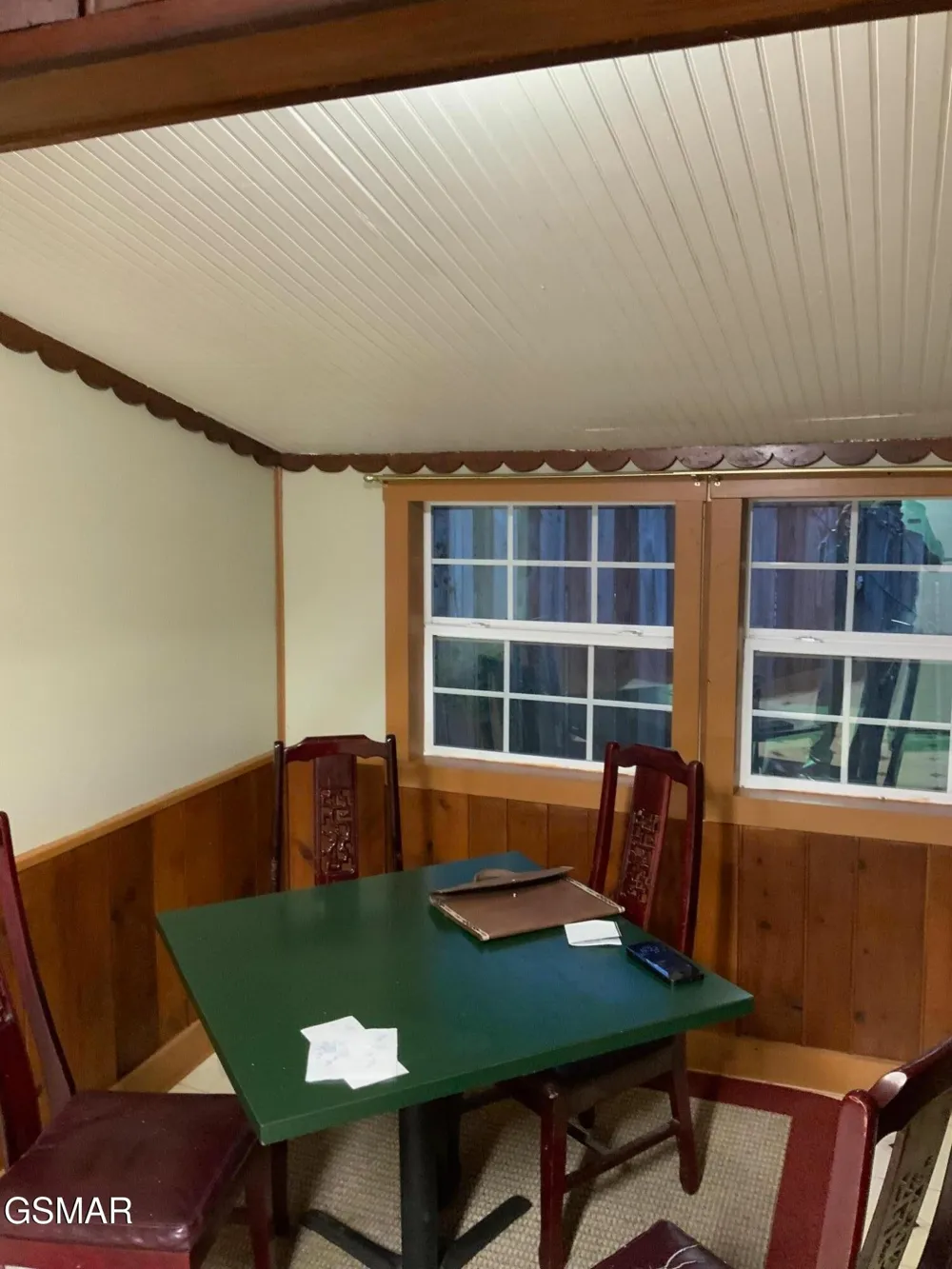 517 Laurel Avenue Gatlinburg, TN 37738