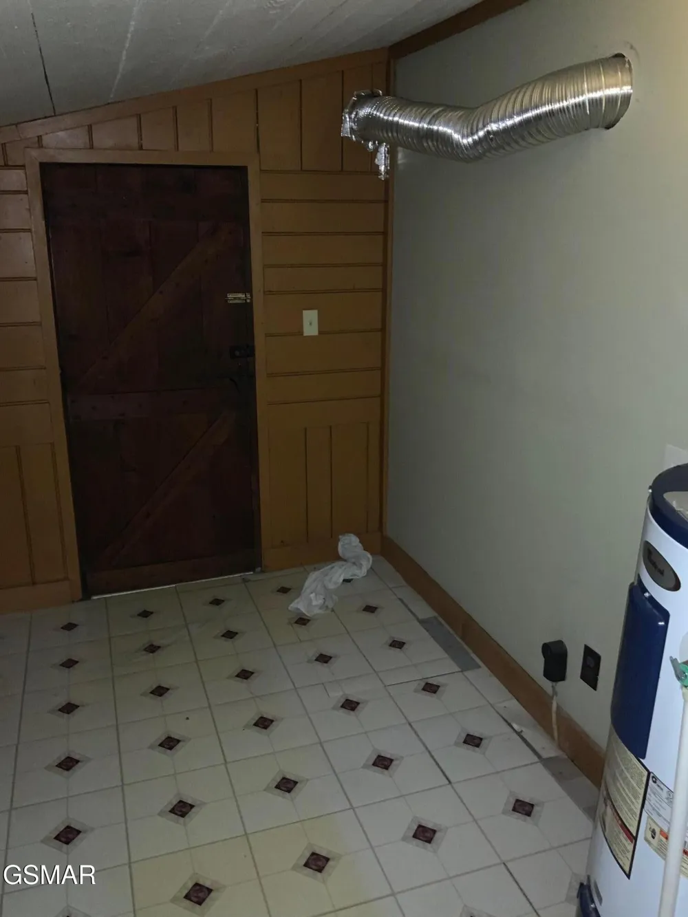 517 Laurel Avenue Gatlinburg, TN 37738